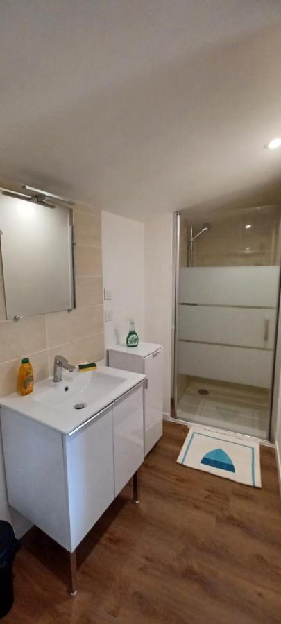 Gite Le Petit Nice Pradelles Exteriör bild