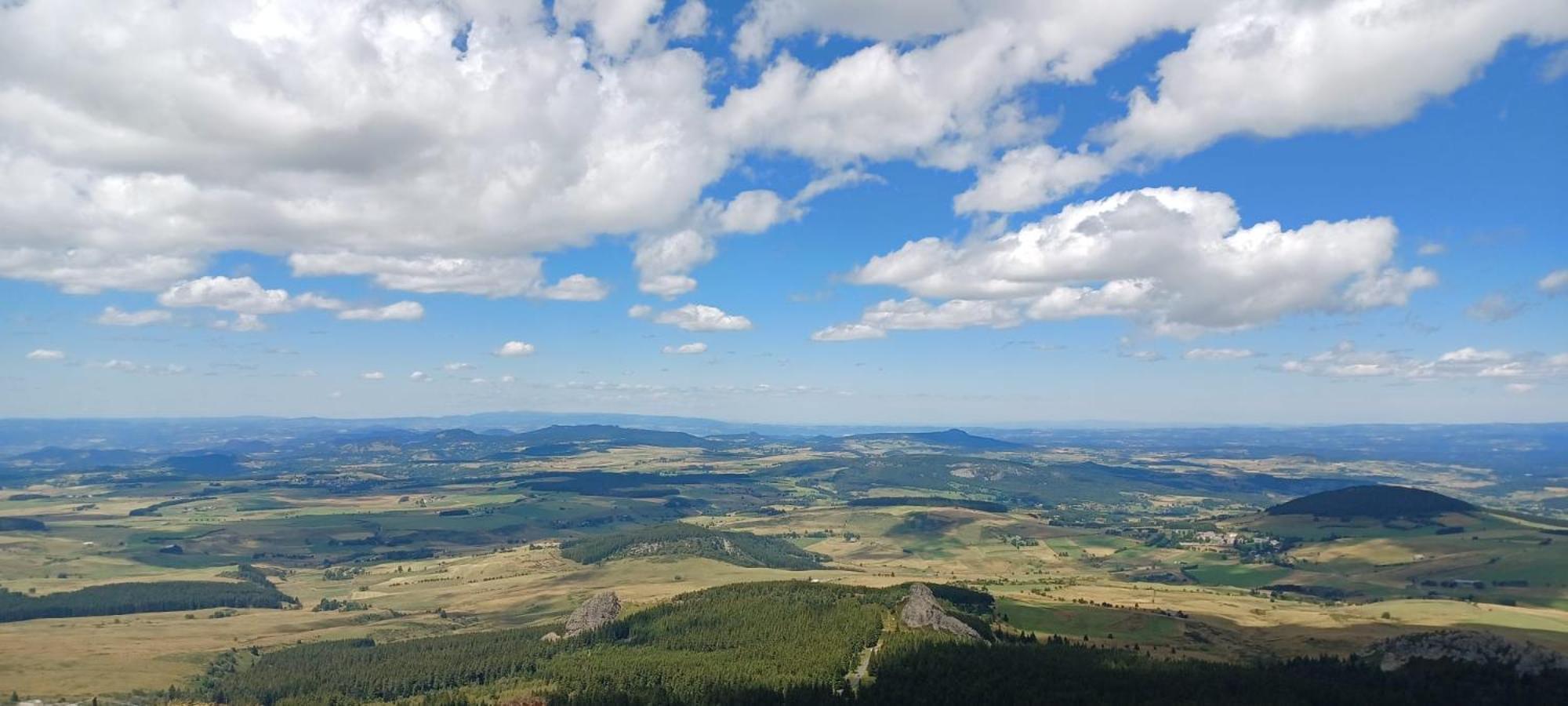 Gite Le Petit Nice Pradelles Exteriör bild