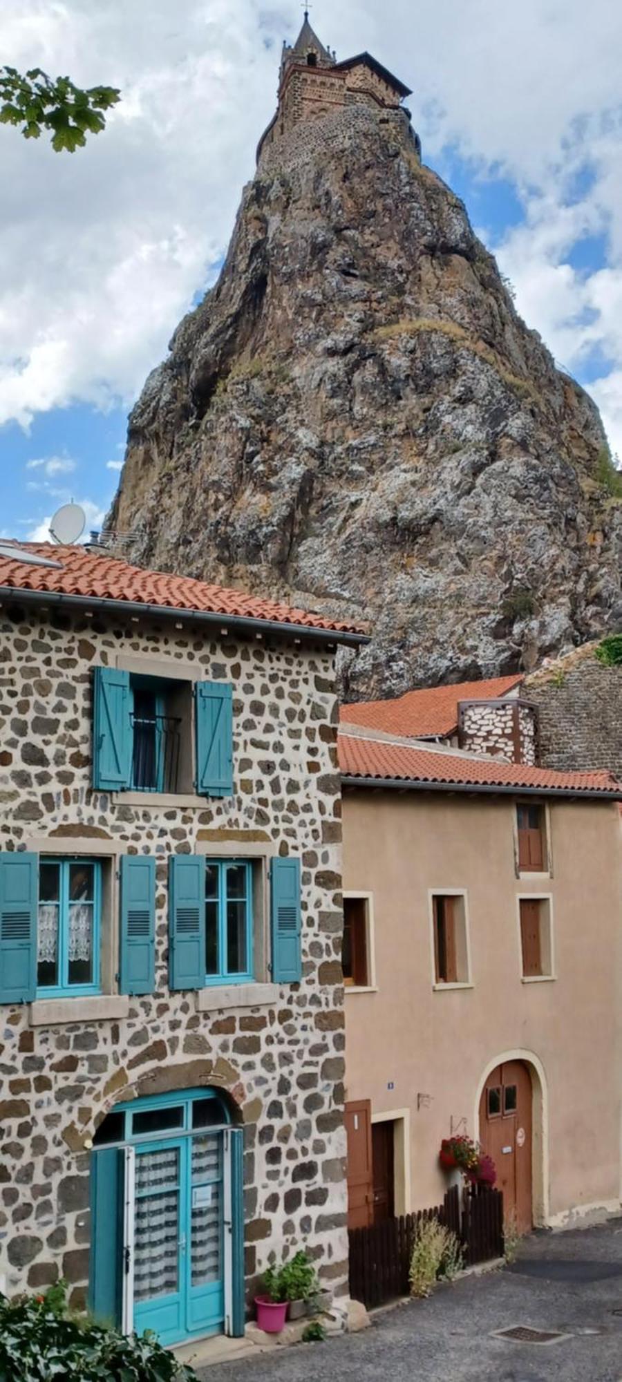 Gite Le Petit Nice Pradelles Exteriör bild